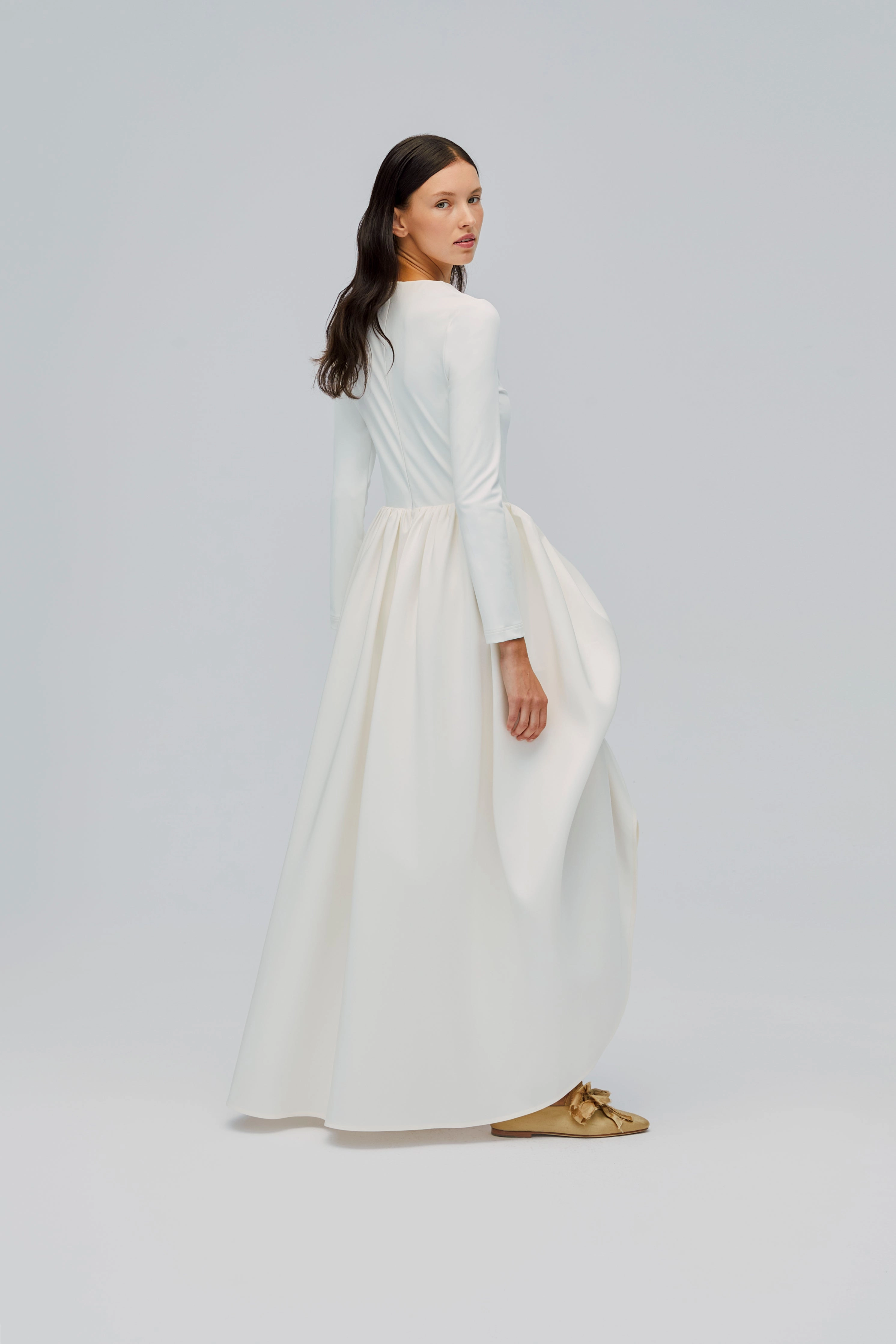 Aurora Maxi Dress in White With Red Rose