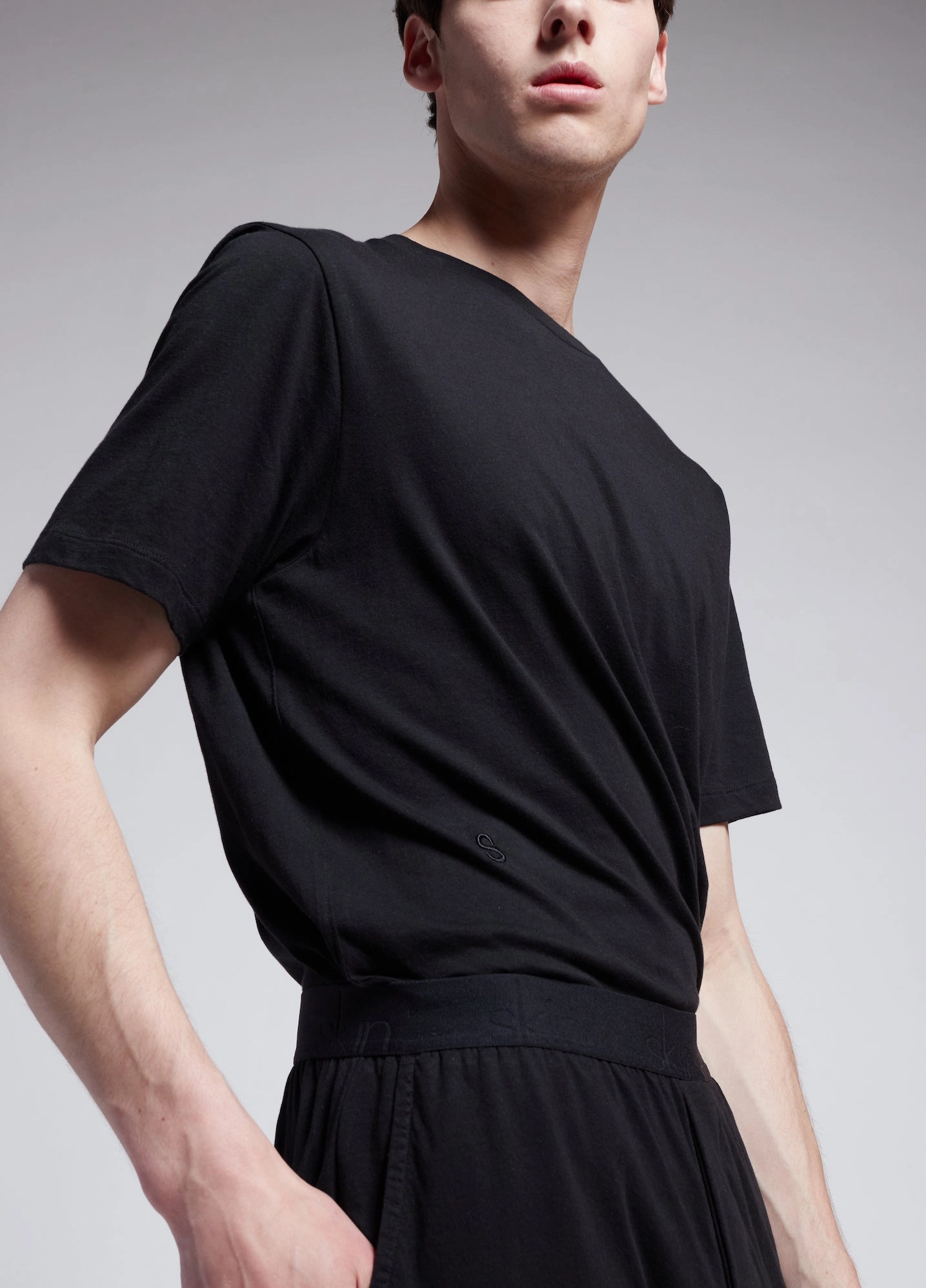 Colden Crewneck Tee