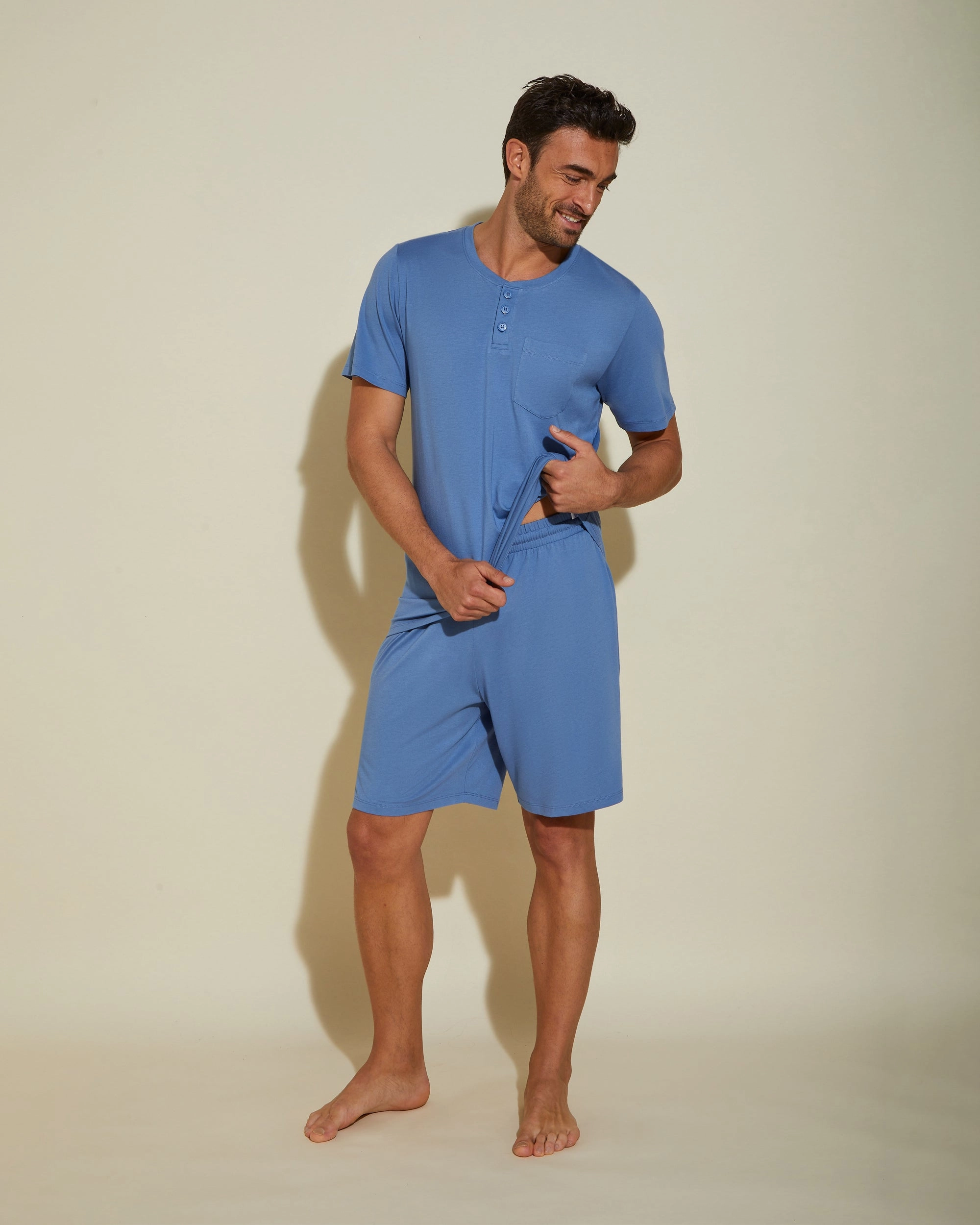 Ensemble Pyjama Haut À Col Rond Et Short Pour Hommes