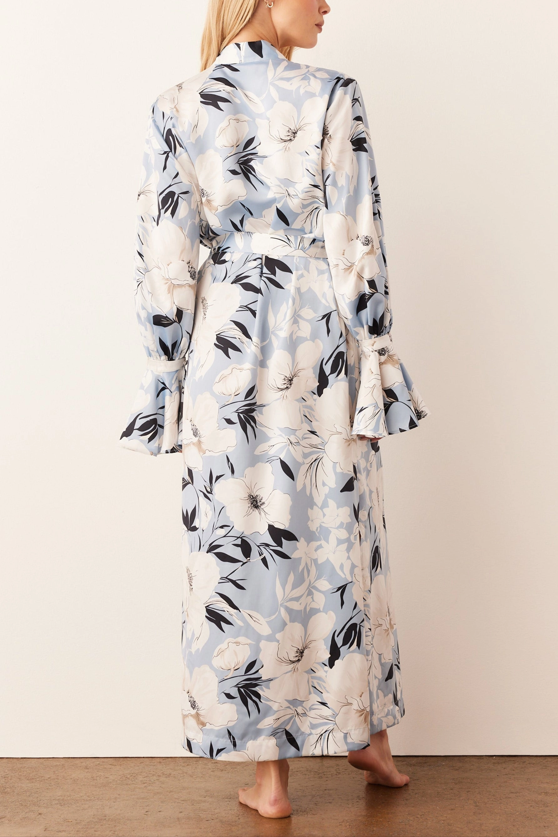 Juliette Cuff Robe | Gardenia