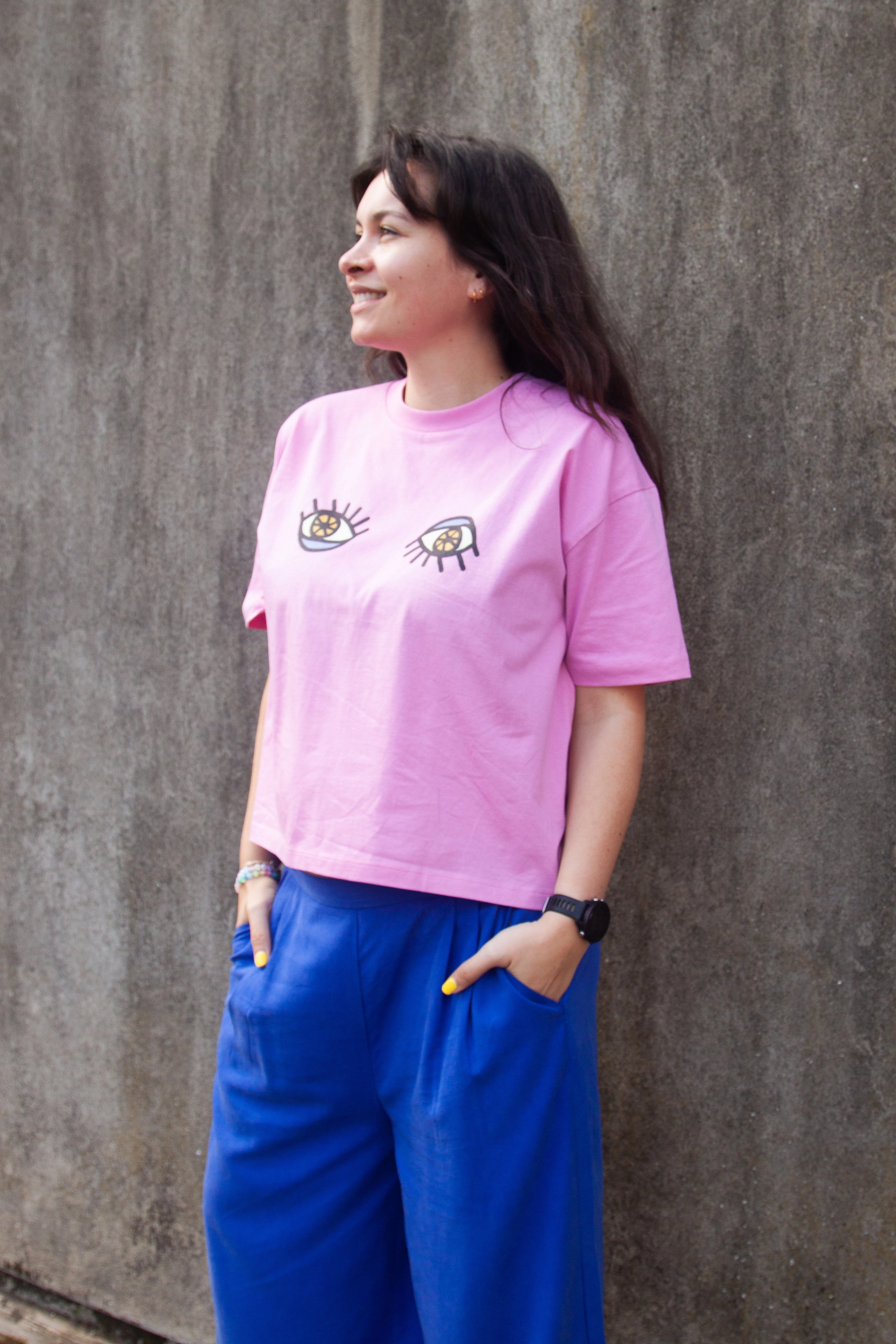 Miss Pompom Pink Eye T-shirt