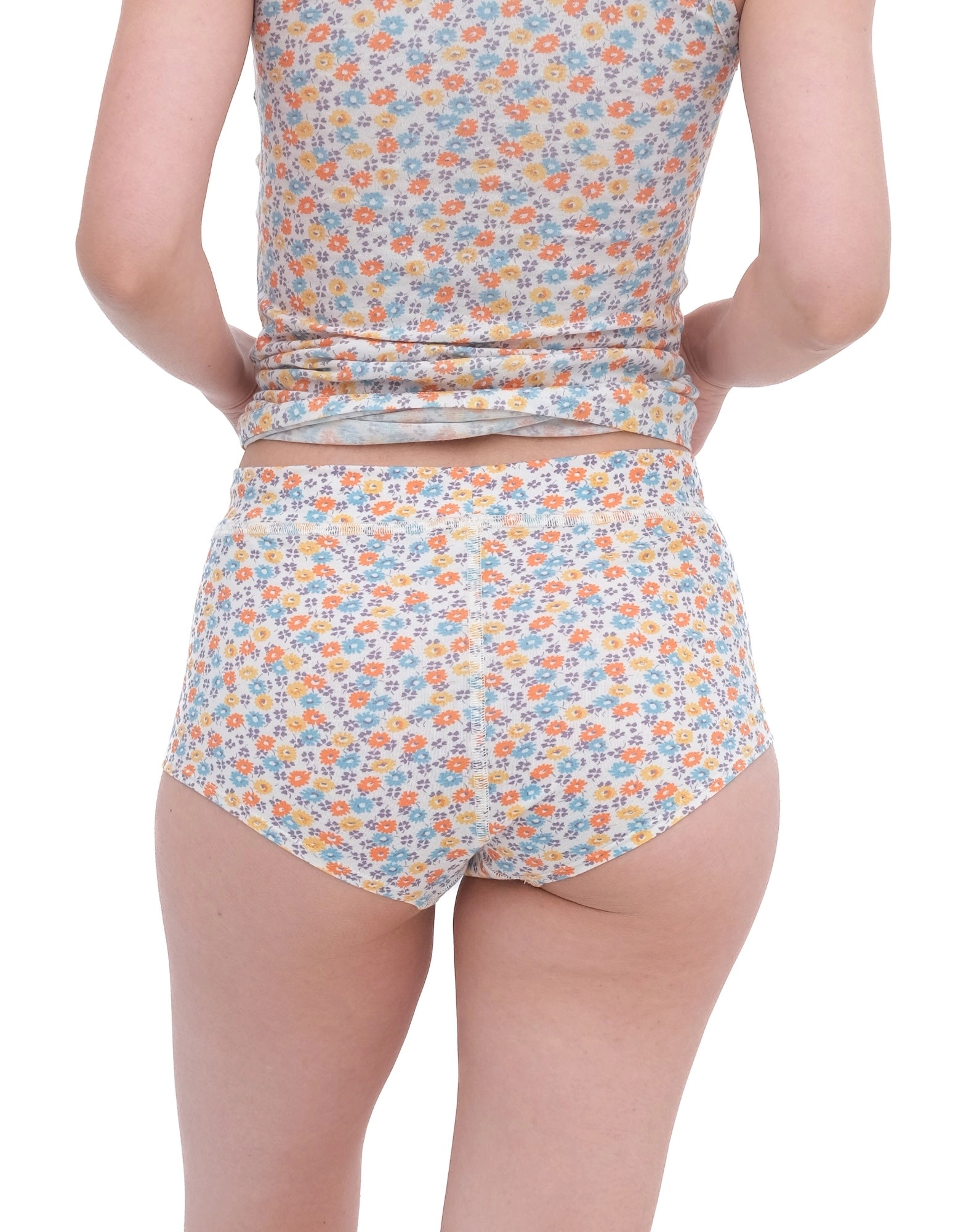 Underpants, Avalina